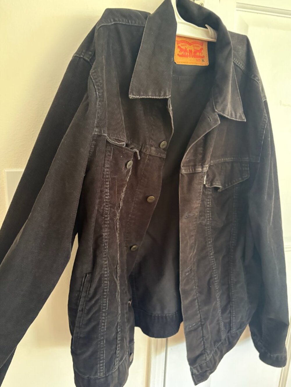 Levi's Black Corduroy XL Jacket